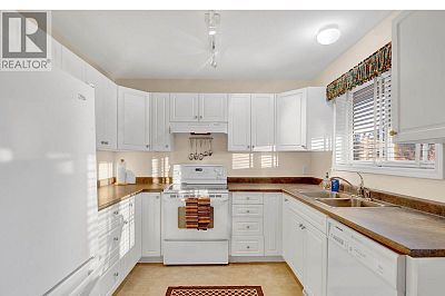 1625 Feedham Avenue Kelowna Photo 15 1625 Feedham Avenue Kelowna Photo 15