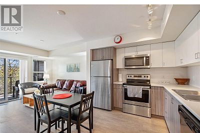 725 Academy Way Unit# 126 Lot# 22 Kelowna Photo 4