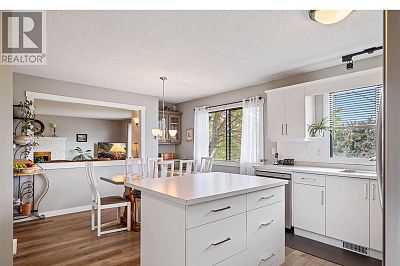 475 Holbrook East Court Kelowna Photo 10 475 Holbrook East Court Kelowna Photo 10