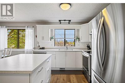 475 Holbrook East Court Kelowna Photo 11 475 Holbrook East Court Kelowna Photo 11