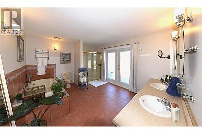 2335 Scenic Road Kelowna Photo 13