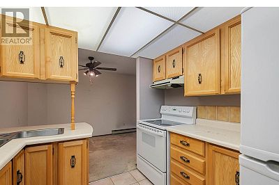 983 Bernard Avenue Unit# 201 Kelowna Photo 10