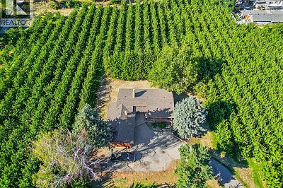 4977 Elliott Avenue Peachland Photo 5