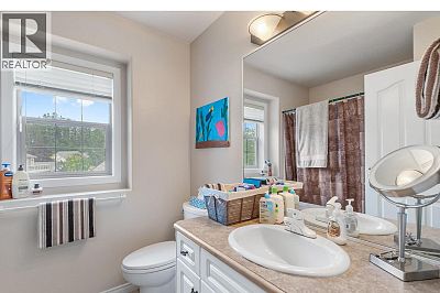 3585 Kimatouche Road Kelowna Photo 24