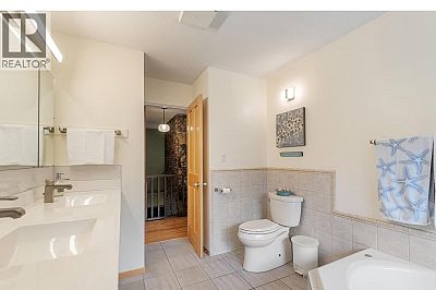5770 Learmouth Road Coldstream Photo 36
