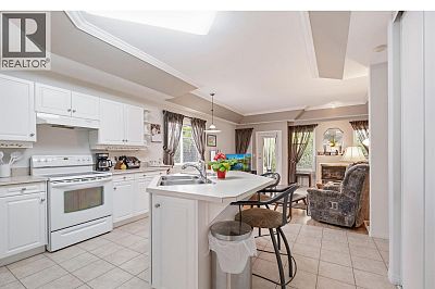 1330 Ridgeway Drive Unit# 111 Kelowna Photo 14